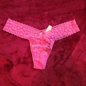 Victoria’s Secret RARE 'The Lacie' Pink Hearts Thong Vintage! OS